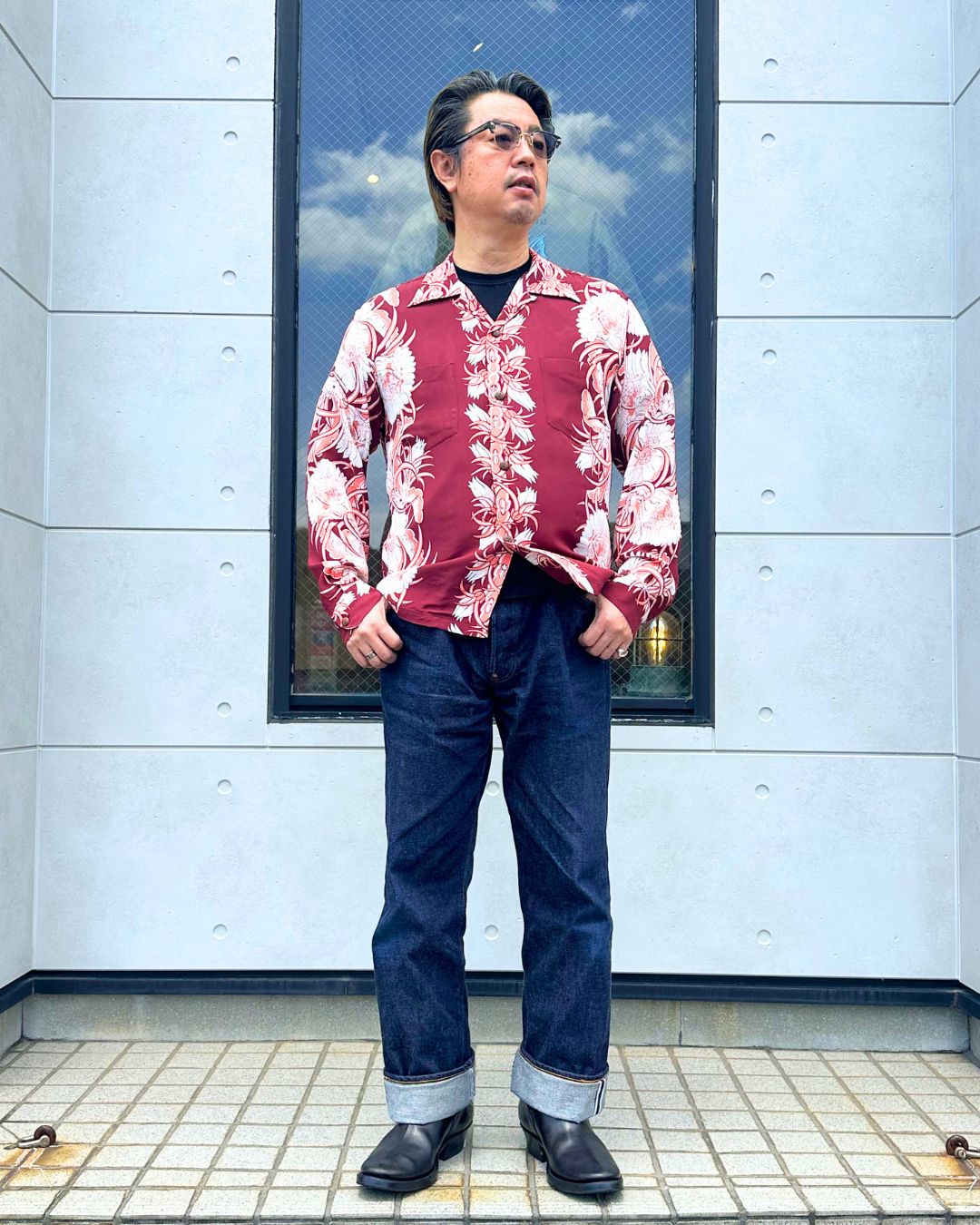 SUN SURF has released their Night Blooming Cereus Aloha Shirt