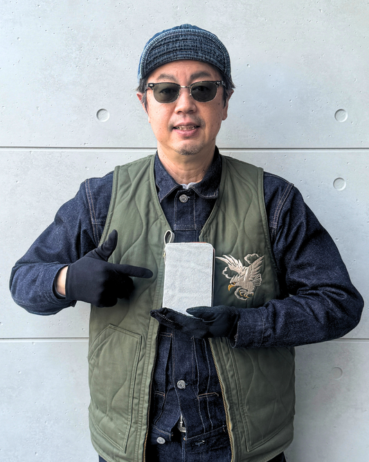 KC's 　ケイシイズ　より　限定アイテム！　体験したことのない経年変化を味わえる染色前の希少な象革を使用したエレファントクラストウォレットが入荷しました(^^)/　LIMITED クラストエレファント