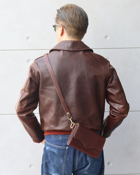 ART BROWN アートブラウン より A-2ジャケットから着想を得た、ART BROWNのウォレットバッグのご紹介♬ VGC00075AB Chromexcel Wallet Bag