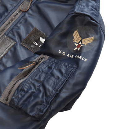 TOYS McCOY トイズマッコイ TMJ2305 TYPE L-2A TEST SAMPLE 39th FIS 51st FIW " THE HUFF " ジェームスL.トンプソン テストサンプル L-2A