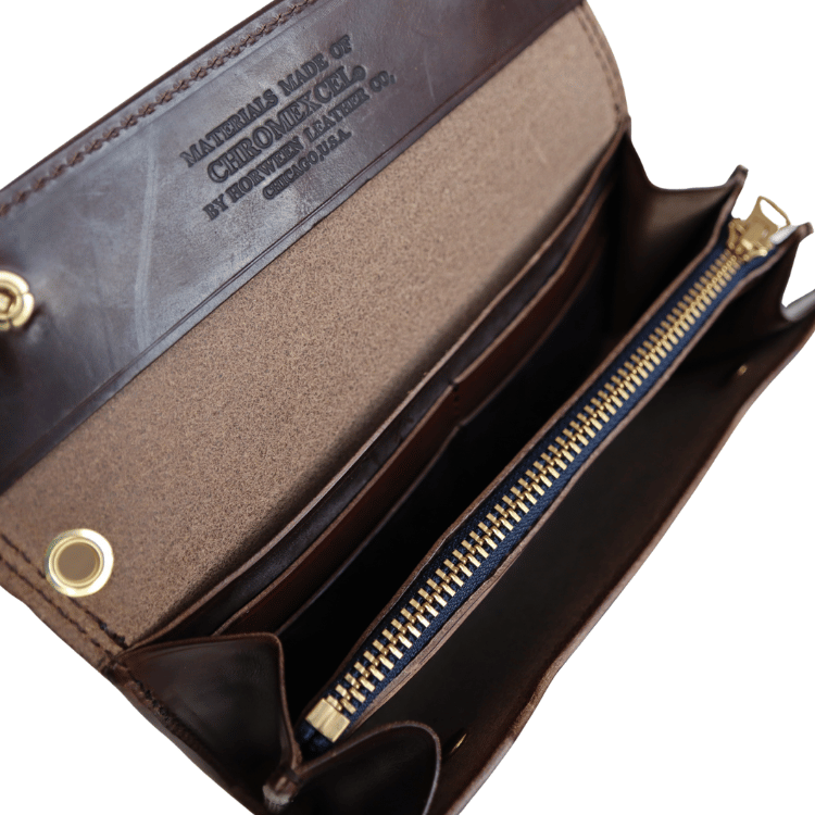 ART BROWN Long Wallet in Horween Chromexcel, Chicago, made from oiled Horween Chromexcel leather (VGW00143AB). Double-stitched. Made in Japan.