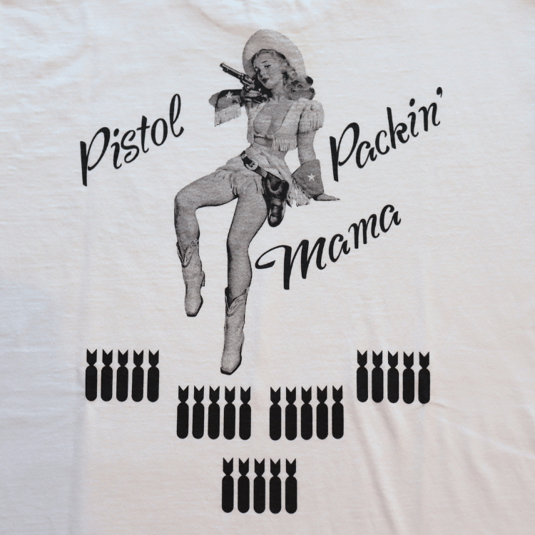 BUZZ RICKSON'S BR79780 S/S T-SHIRT PISTOL PACKIN' MAMA Short Sleeve T-Shirt Military US Air Force Women's Pilot Corps Pin-Up Girl