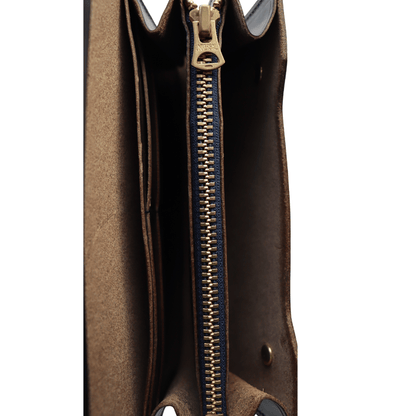 ART BROWN Long Wallet in Horween Chromexcel, Chicago, made from oiled Horween Chromexcel leather (VGW00143AB). Double-stitched. Made in Japan.