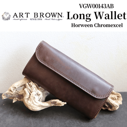 ART BROWN Long Wallet in Horween Chromexcel, Chicago, made from oiled Horween Chromexcel leather (VGW00143AB). Double-stitched. Made in Japan.