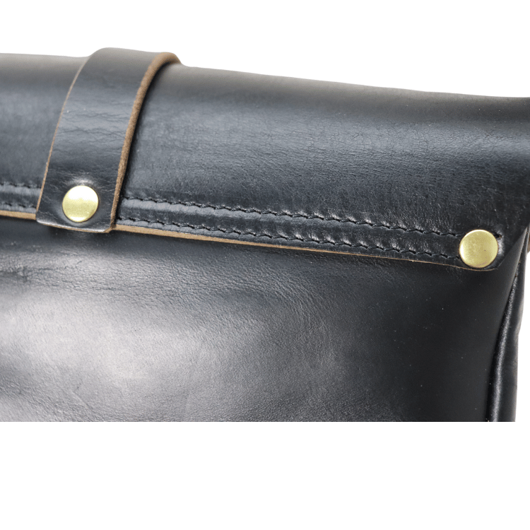 ART BROWN アートブラウン VGC00072AB Chromexcel Postman Bag クロムエクセル ポストマンバッグ 日本製 ショルダーバッグ 本革 Horween社製クロムエクセル 長財布が入るサイズ