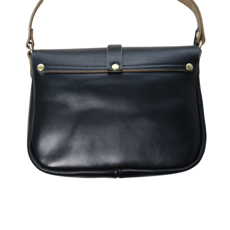 ART BROWN アートブラウン VGC00072AB Chromexcel Postman Bag クロムエクセル ポストマンバッグ 日本製 ショルダーバッグ 本革 Horween社製クロムエクセル 長財布が入るサイズ