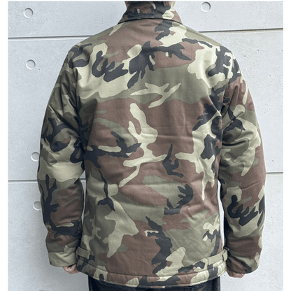 BUZZ RICKSON'S バズリクソンズ BR15763 Type DECK A-2 “BUZZ RICKSON MFG. CO.” CAMOUFLAGE VERSION カモフラージュバージョン デッキA-2ジャケット 米海軍 甲板作業用ジャケットN-1の後継モデル コットン・ナイロンの混紡生地 ウッドランドのカモフラージュ生地
