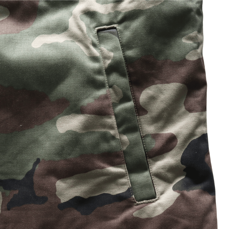 BUZZ RICKSON'S バズリクソンズ BR15763 Type DECK A-2 “BUZZ RICKSON MFG. CO.” CAMOUFLAGE VERSION カモフラージュバージョン デッキA-2ジャケット 米海軍 甲板作業用ジャケットN-1の後継モデル コットン・ナイロンの混紡生地 ウッドランドのカモフラージュ生地