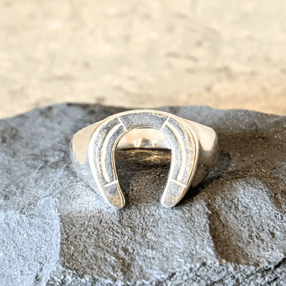 BILT BUCK BS0007 Horseshoe Ring Men's Vintage Ring Silver Ring Heritage Silver Ring Collection