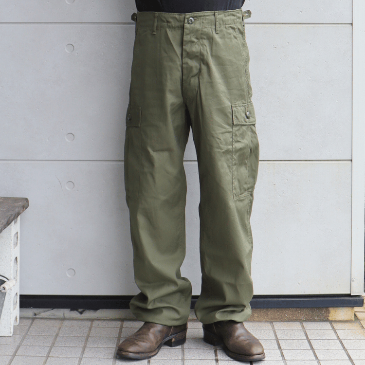 BUZZ RICKSON'S BR42500 TROUSERS, MEN'S, COTTON WIND RESISTANT POPLIN, OLIVE GREEN, ARMY SHADE 107 SHORT LENGTH Military Cargo Trousers
