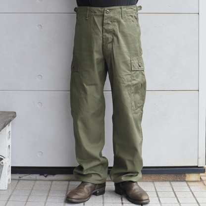 BUZZ RICKSON'S BR42500 TROUSERS, MEN'S, COTTON WIND RESISTANT POPLIN, OLIVE GREEN, ARMY SHADE 107 SHORT LENGTH Military Cargo Trousers
