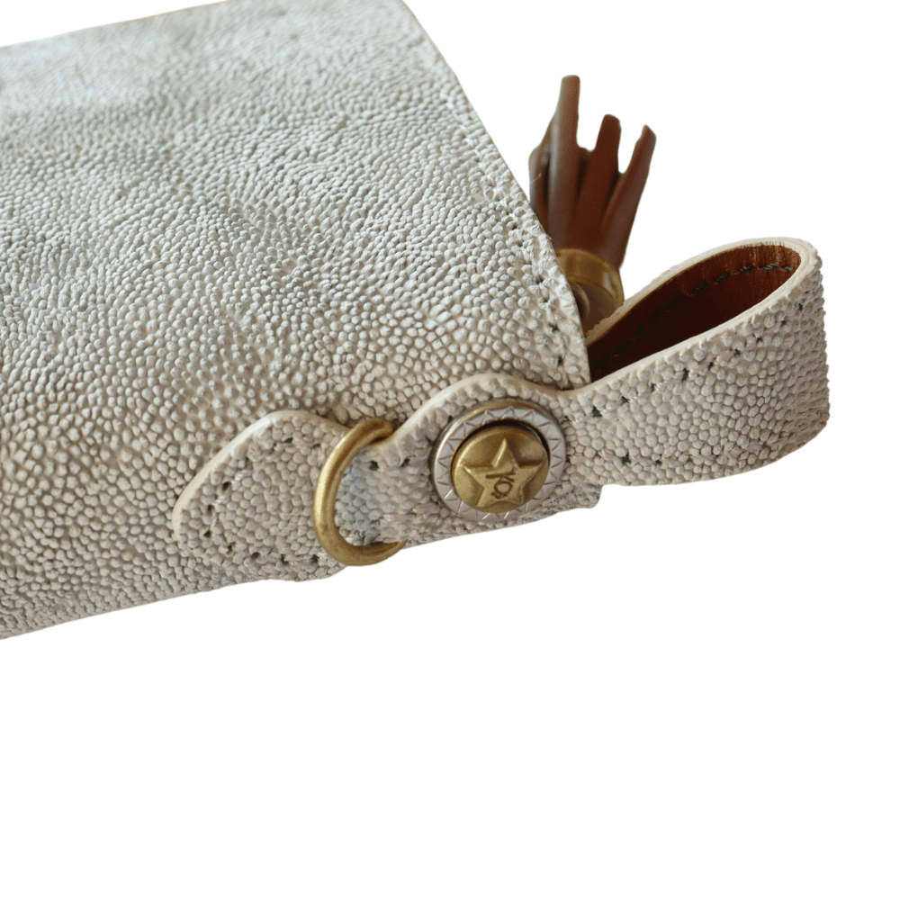 KC's ケイシイズ 【限定商品】ロングビルフォールド ガネーシャ ラウンドジップ エレファント(クラスト)