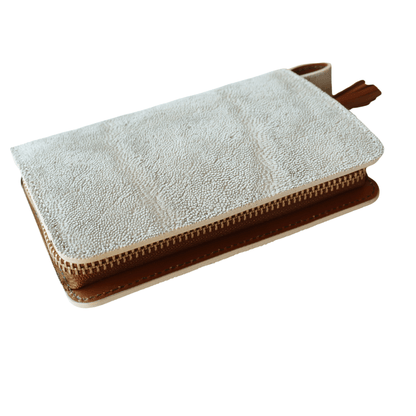 KC's ケイシイズ 【限定商品】ロングビルフォールド ガネーシャ ラウンドジップ エレファント(クラスト)