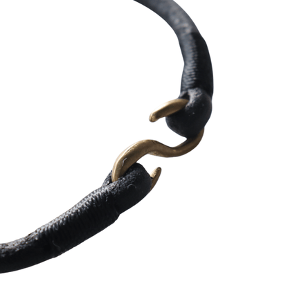 KC's KQA002 S-hook Cowhide NEO Bracelet, Made with Premium Cowhide Leather, Hand-Stitched with Colored Stitching, Durable and Luxurious, Size M