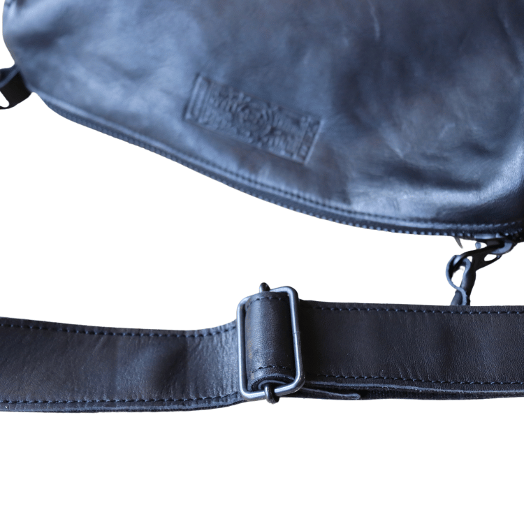 BUTLER VERNER SAILS バトラーバーナーセイルズ  Horse Roll Shoulder JA-1059-33  馬革ロールショルダーバッグ